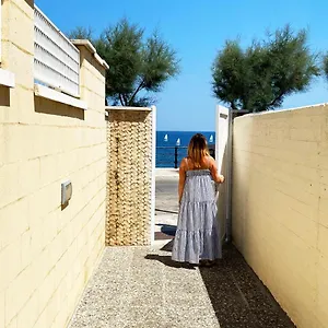 https://la-rotonda-casa-vacanze.barihotels.org